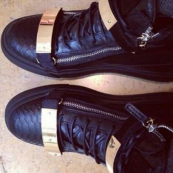 Meet your Posher, Erick - Picture 1 of 1